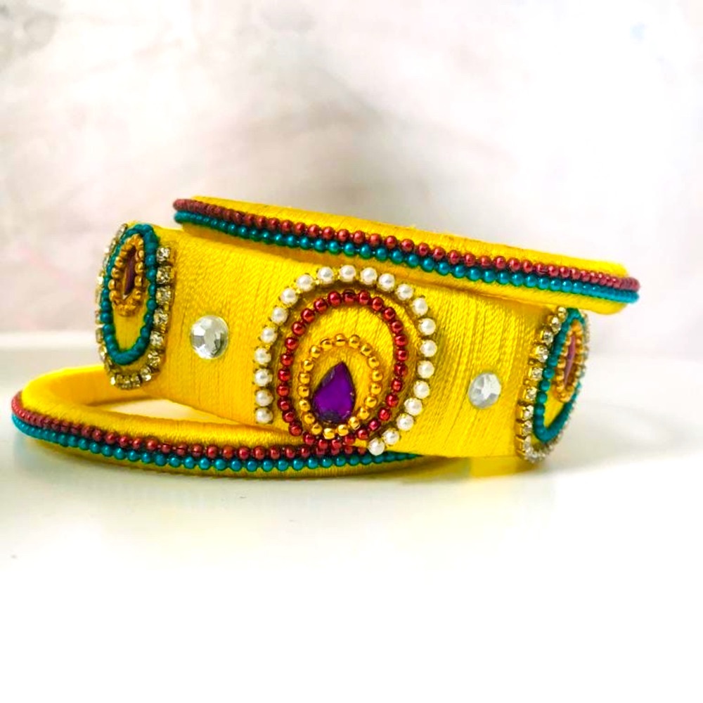 Handmade thread bangles - Picture 2 of 2